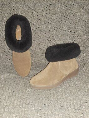 FITFLOP-Chestnut Suede Skatebootie-Brown Shearling-Side Zip-Sz 39/8-Near Mint